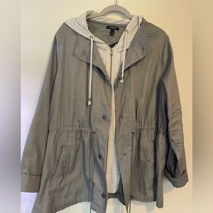 Torrid jacket size 3 tan hooded